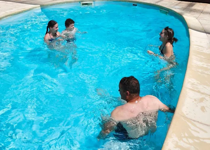 Camping 2 Pers. Avec Terrasse à - Api-1-52-1943 *